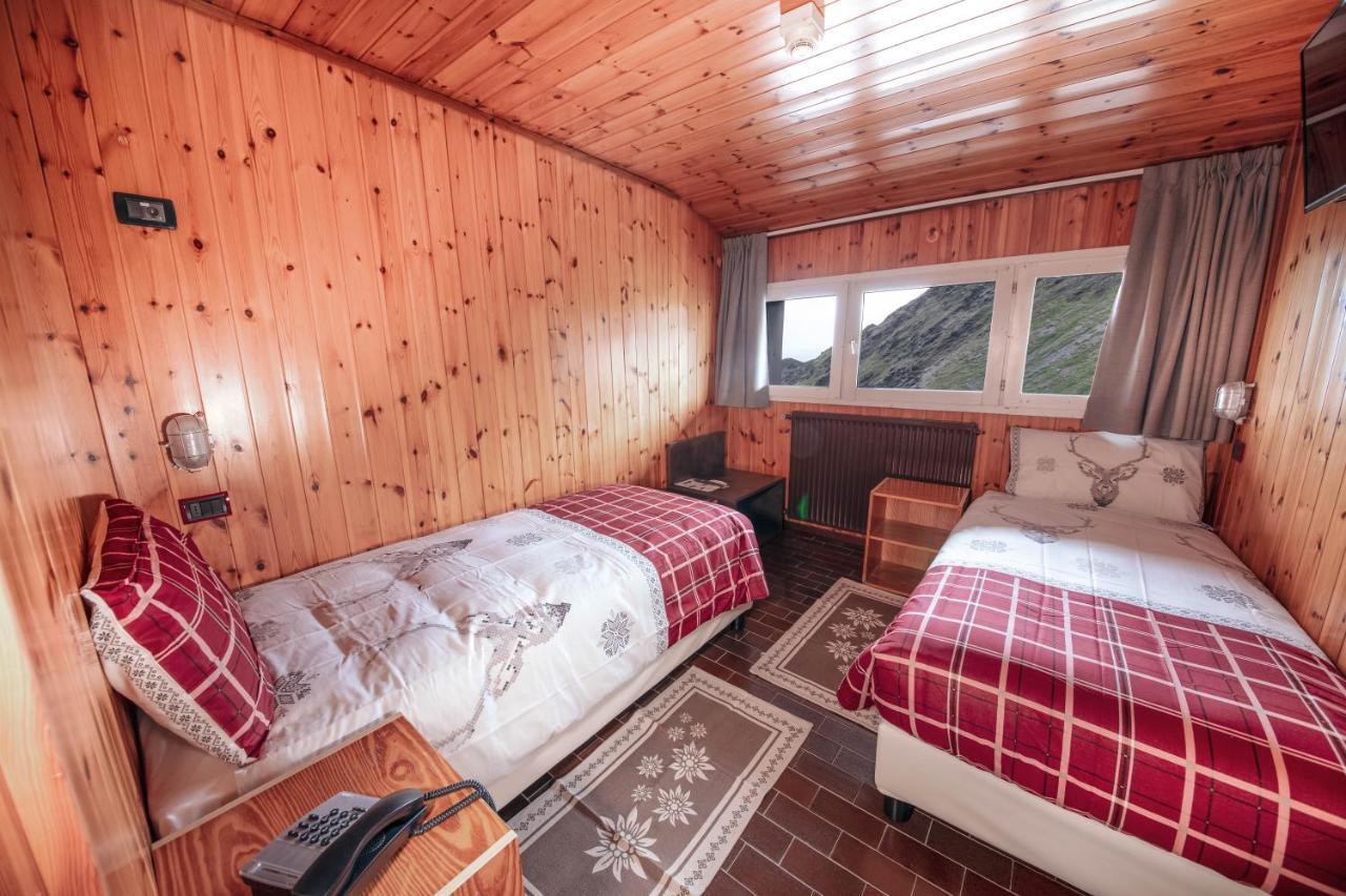 Albergo Quarto Pirovano Stelvio Geçidi Dış mekan fotoğraf