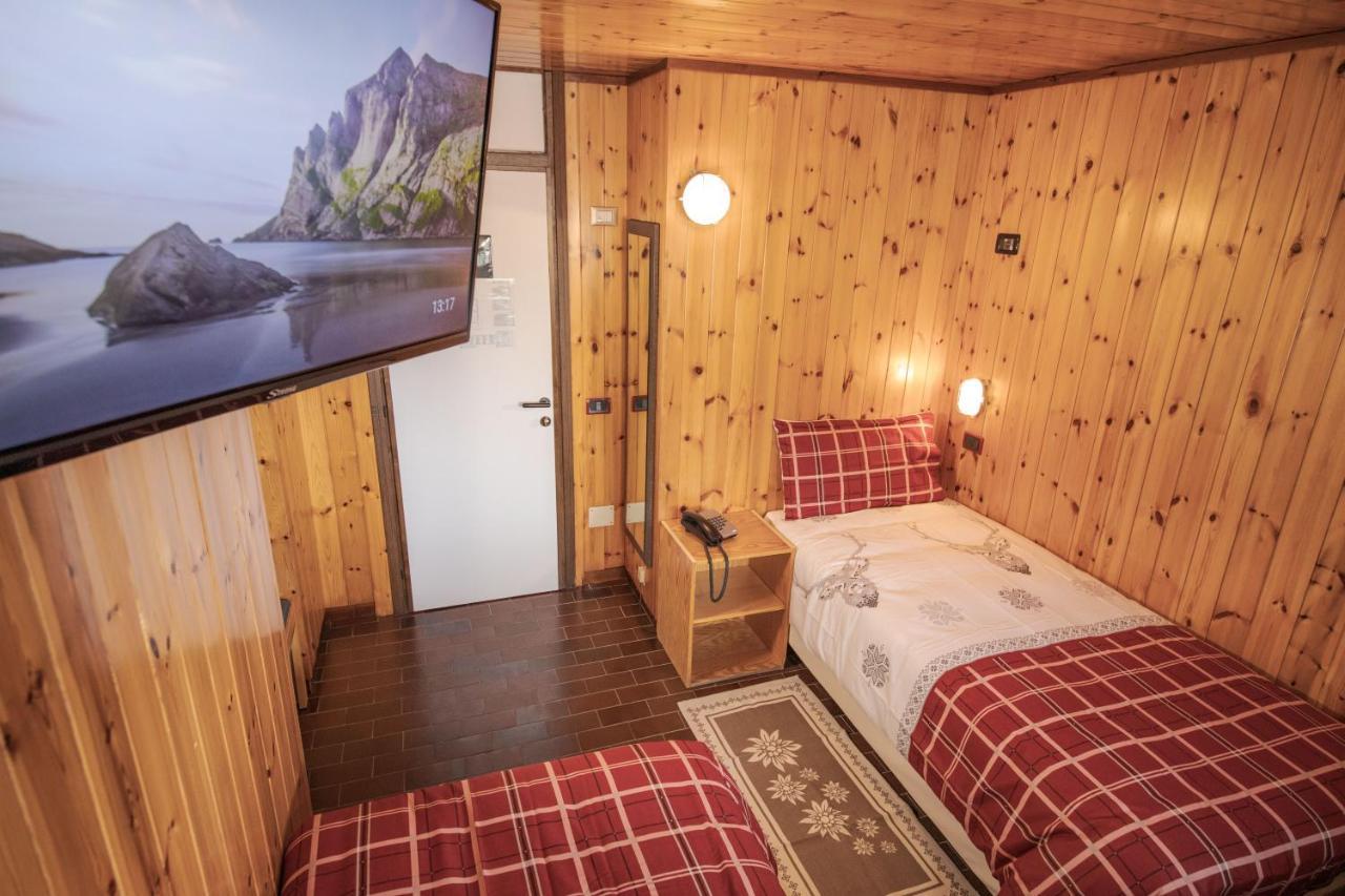 Albergo Quarto Pirovano Stelvio Geçidi Dış mekan fotoğraf
