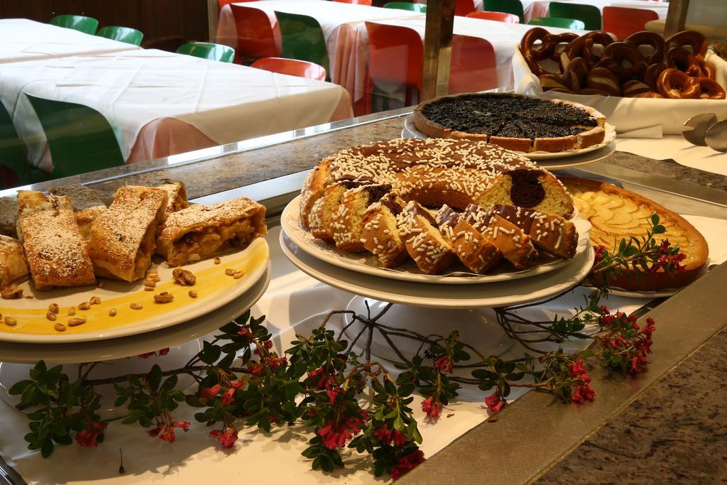 Albergo Quarto Pirovano Stelvio Geçidi Dış mekan fotoğraf