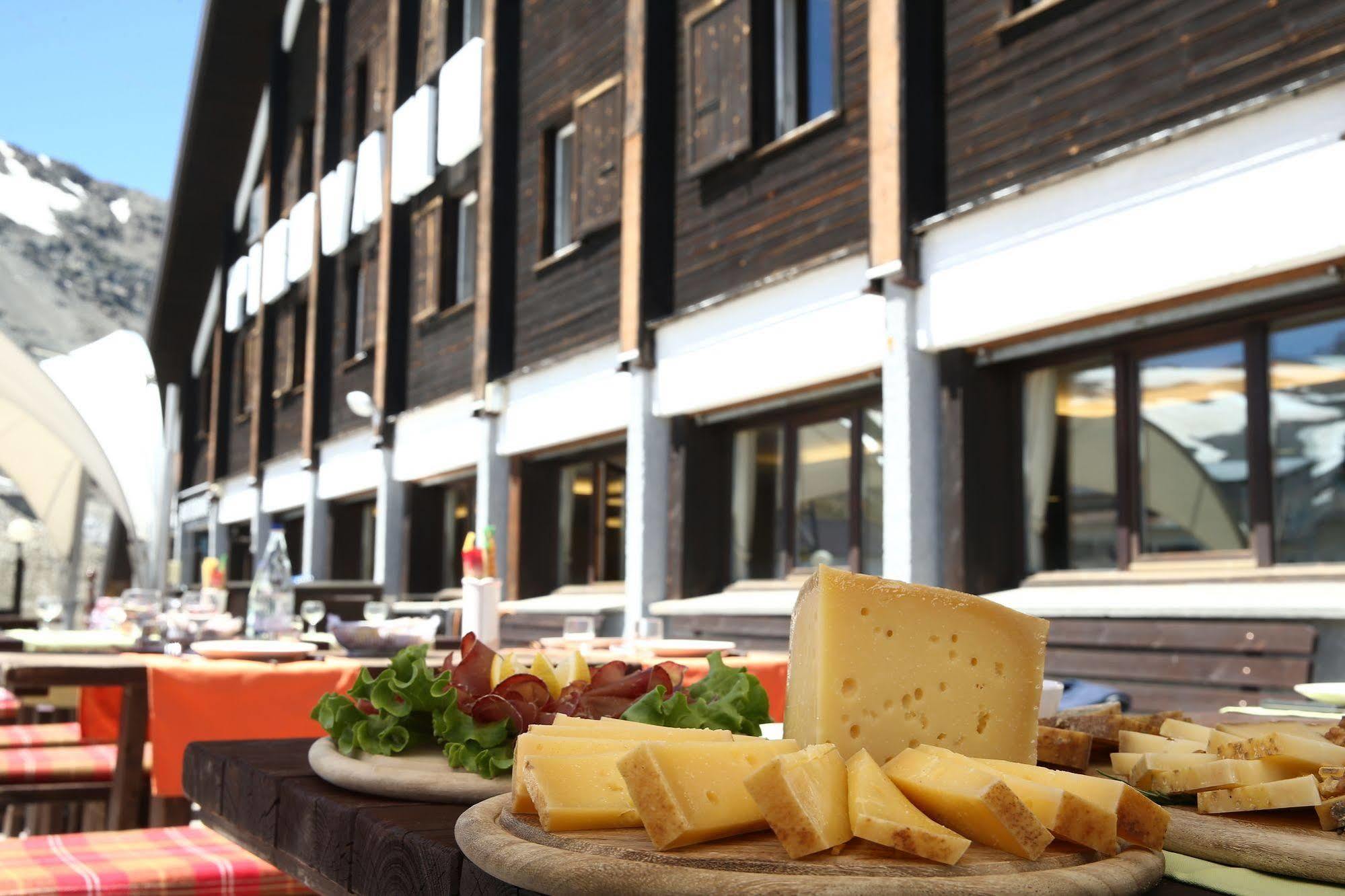 Albergo Quarto Pirovano Stelvio Geçidi Dış mekan fotoğraf